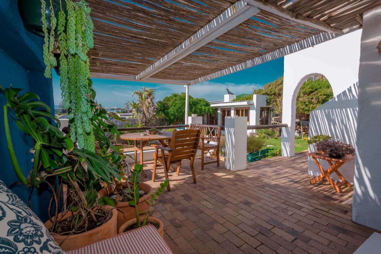 Saxon Lodge Gansbaai Exterior foto